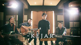 Angga Yunanda x Ifa Fachir - Kejar (Studio Session) | OST. Sunyi