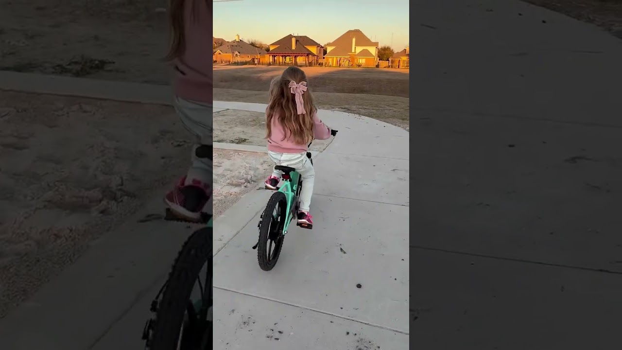 🚀 “Need a ride that’s FAST, FUN, and FOLDABLE? Meet your new sidekick! ⚡  