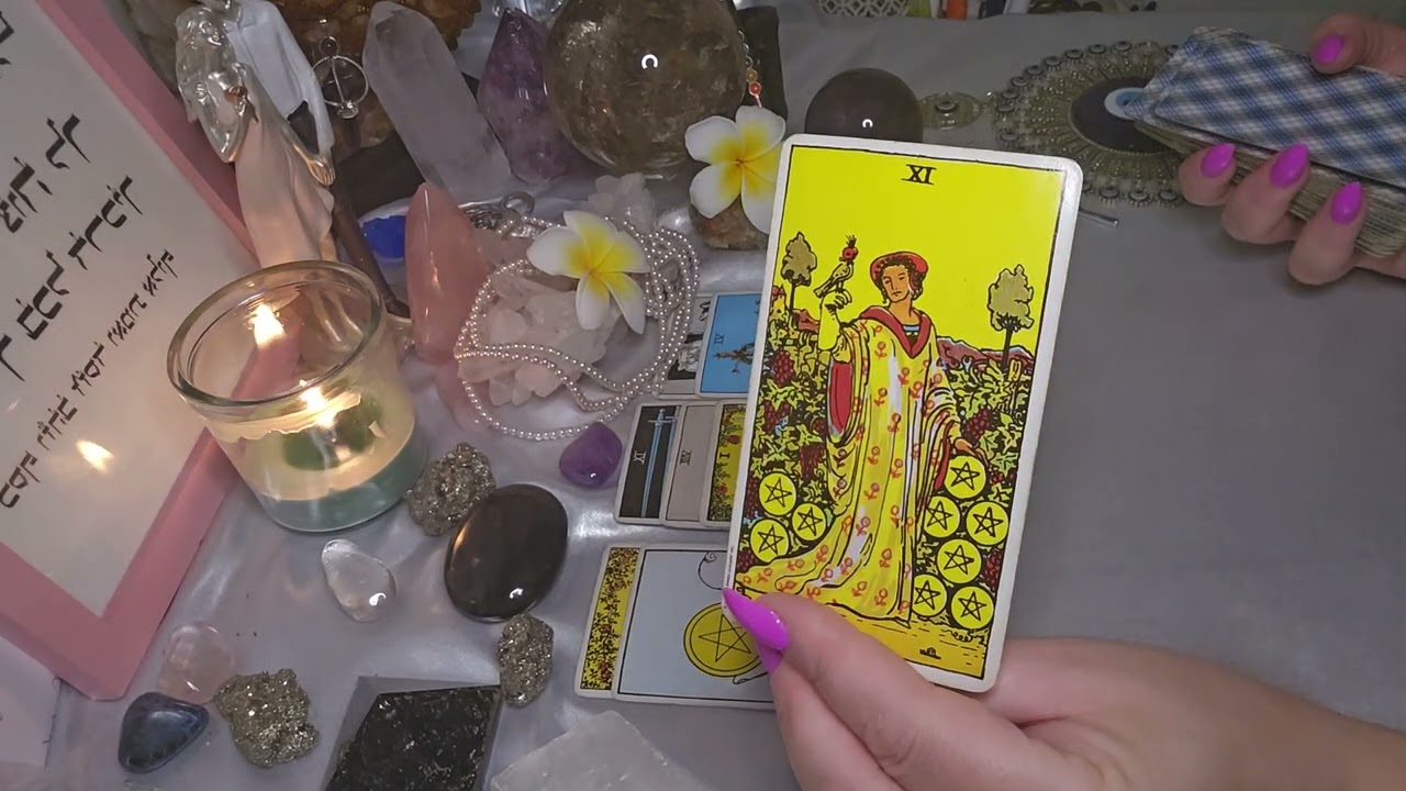 האם הוא חזר שוב לאקסית שלו ?? הבחורה שהייתה מקבילה אליך.