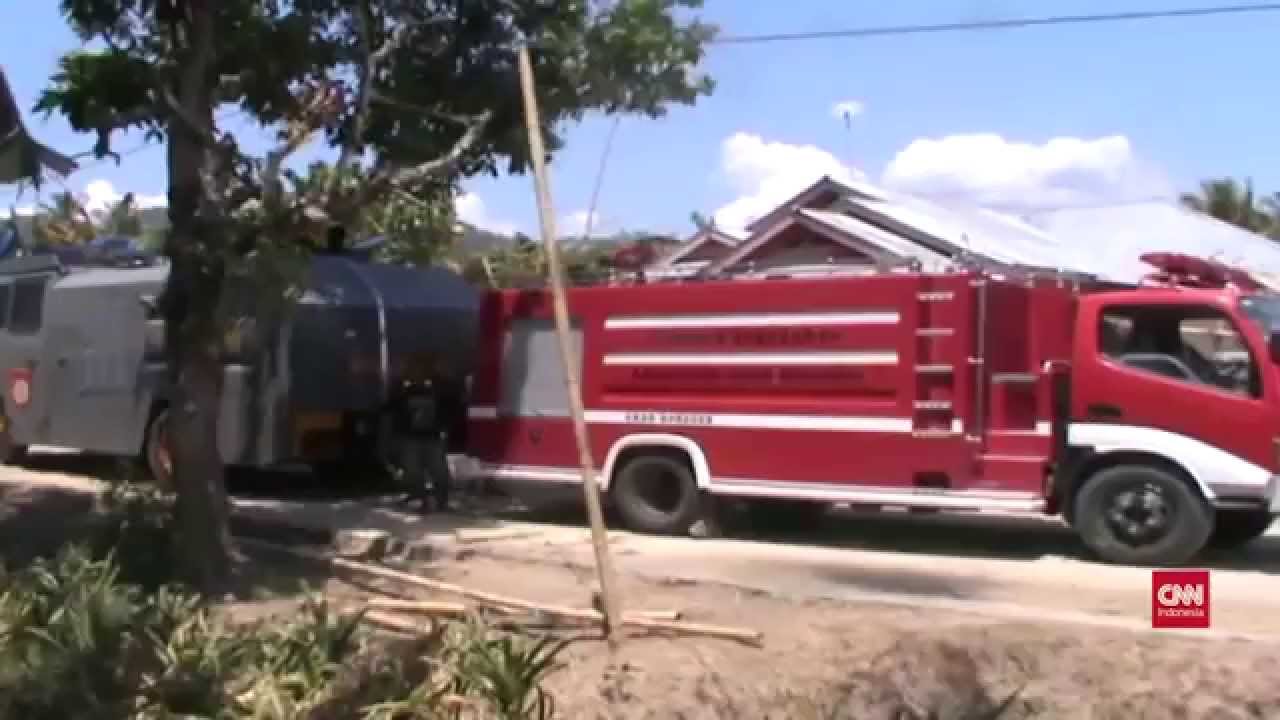 salurkan air bersih mobil damkar dikerahkan di gorontalo youtube