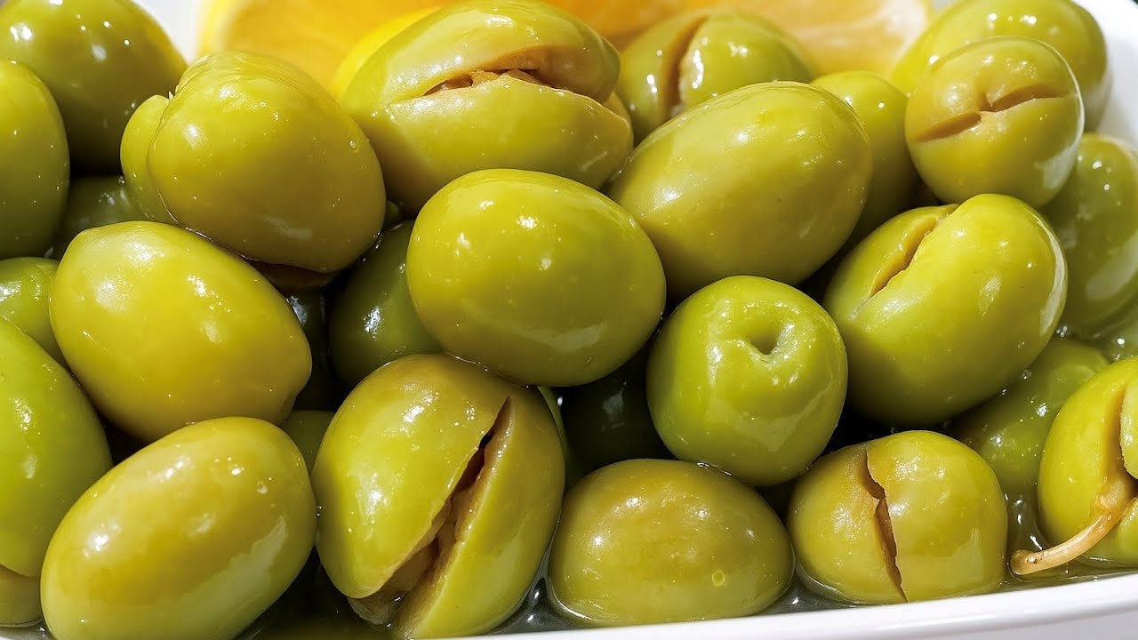 🫒ÖYLE BİR KIRMA YEŞİL ZEYTİN YAPTIM Kİ ERİMEZ YUMUŞAMAZ KARARMAZ