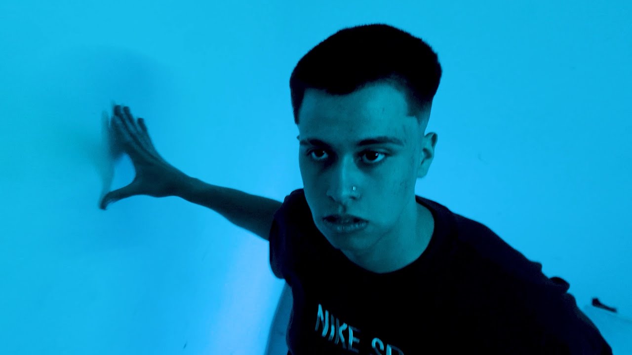Watch Dripp - Poses / Llamas (Video Oficial) on YouTube Watch Dripp - Poses / Llamas (Video Oficial) on YouTube