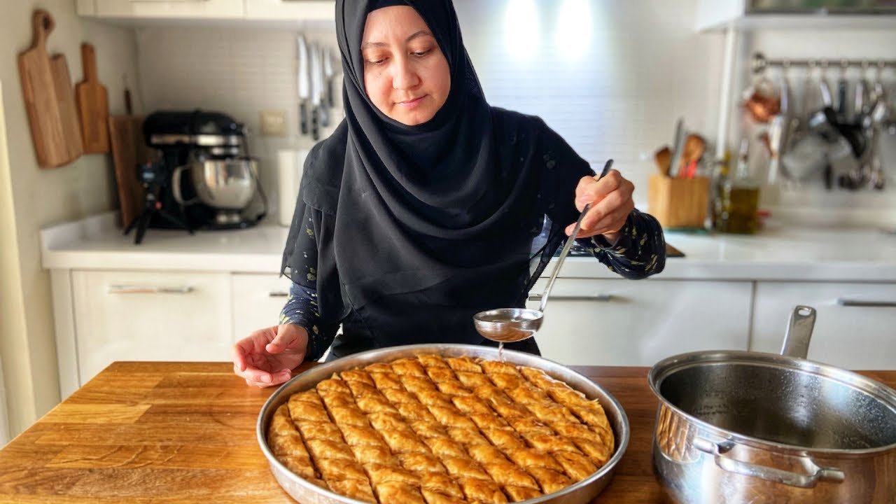 How to Make Baklava From Scratch! Easy Turkish Walnut Baklava With Secrets You Can't Find! - YouTube
