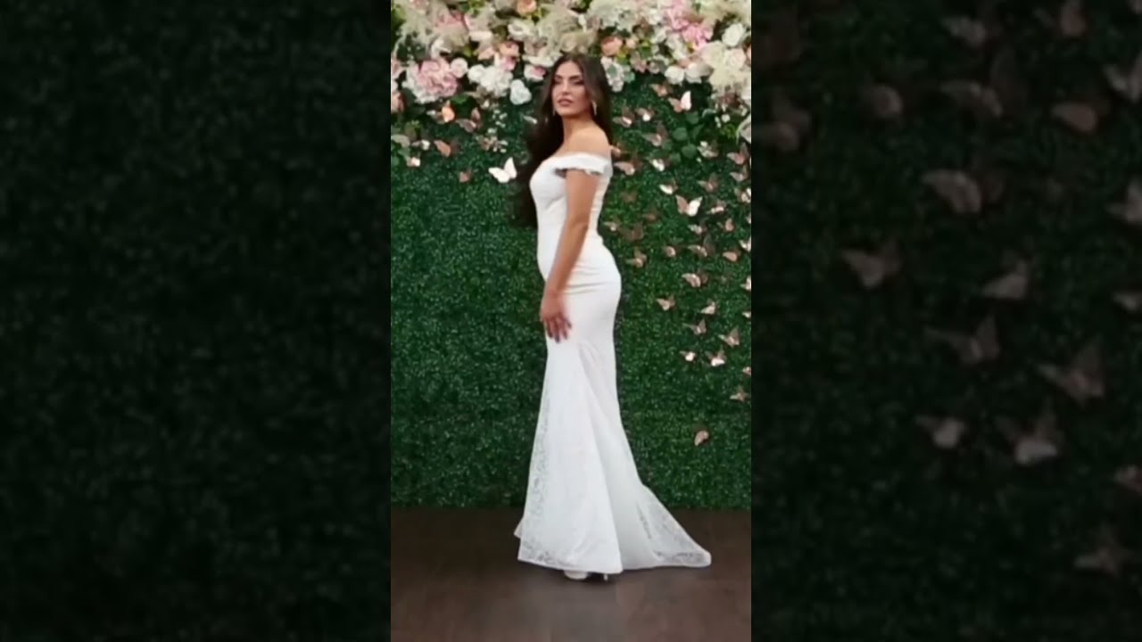White off-shoulder wedding Gown RQ7879