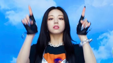 ITZY “SWIPE” - BUT ONLY YUNA’S PARTS