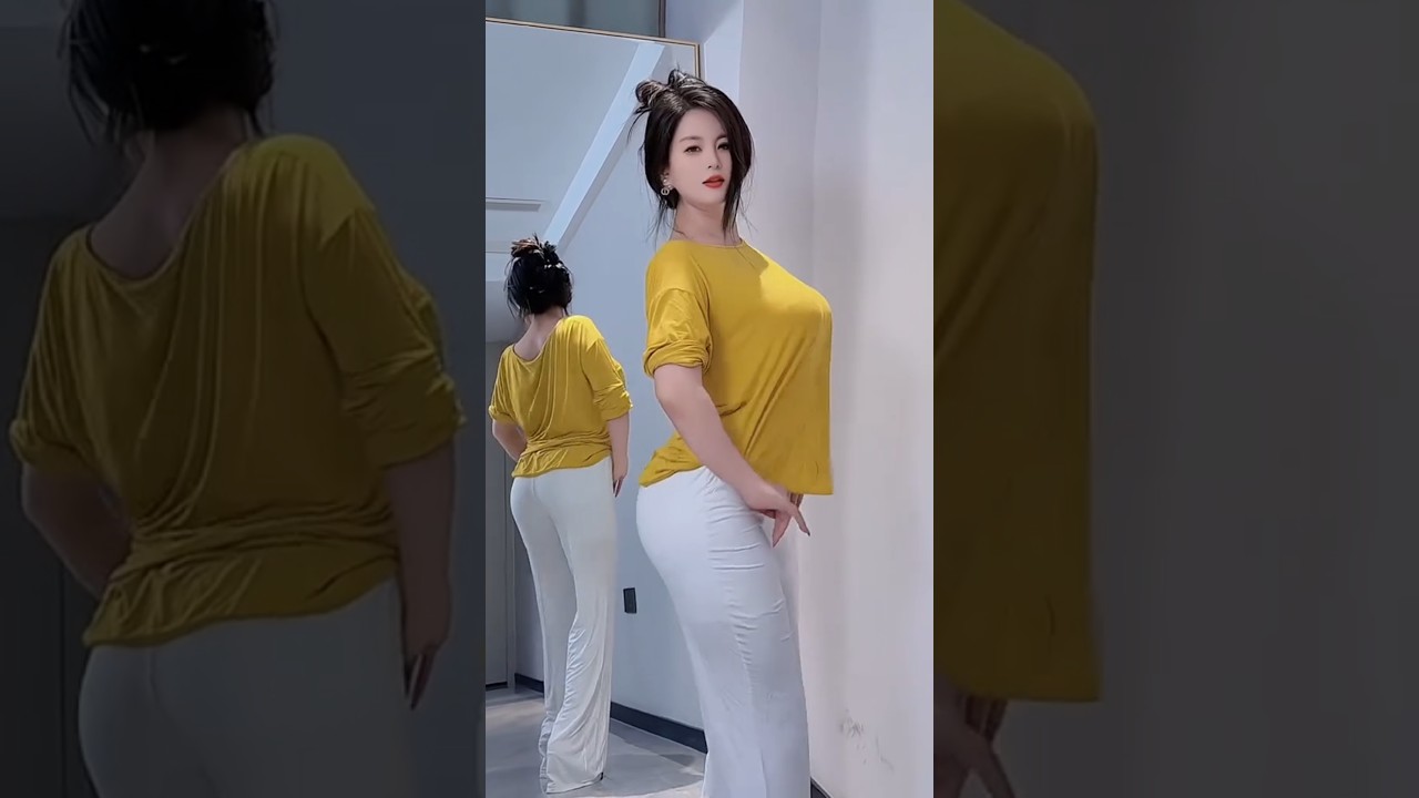 The latest Dance Trend 📉| Beautiful Chinese Girl Dance performance 👯‍♂️| World famous Chinese Dance🪩