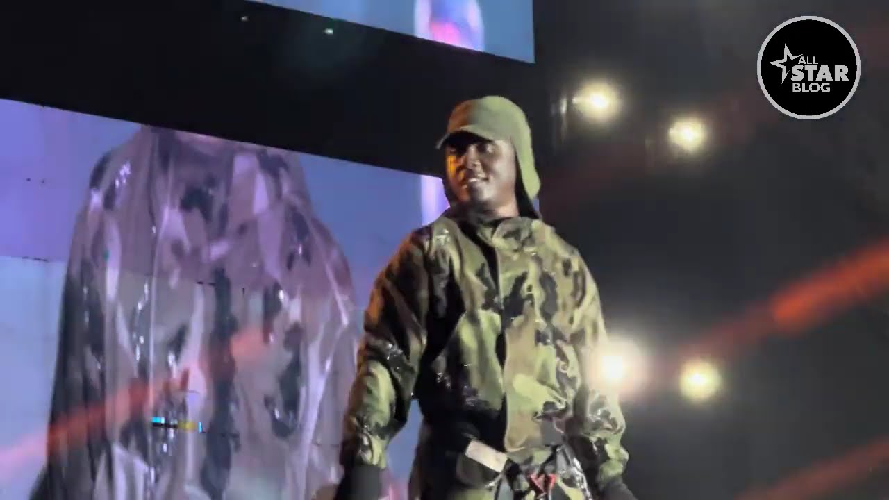 KWEKU SMOKE PERFORMANCE AT THE REVIVAL 2025 FULL 