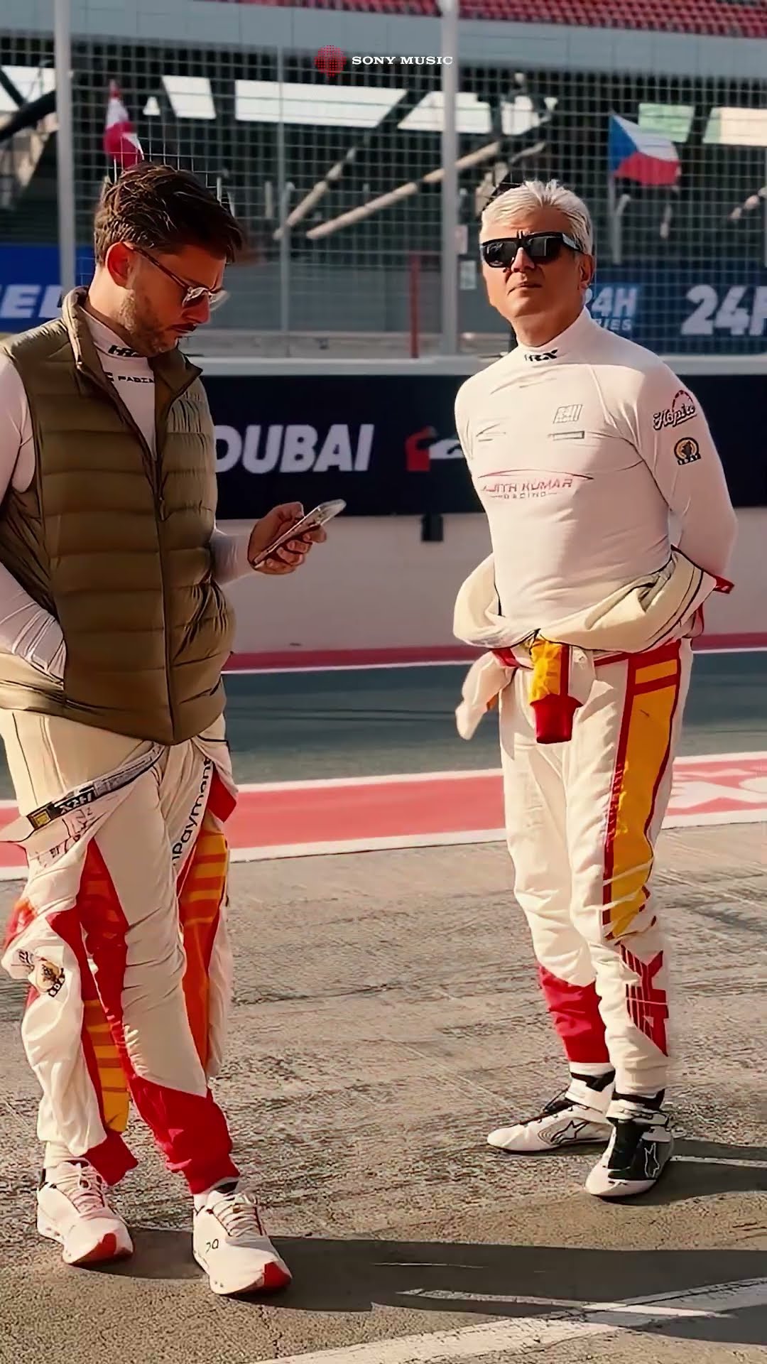 Pathikichu - Racing Version | Ajith Kumar | Anirudh Ravichander