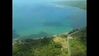 A Scenic Flight in VANUATU by Cessna Aircraft No.4 : Landing at Port Vila Airport, Efate ...