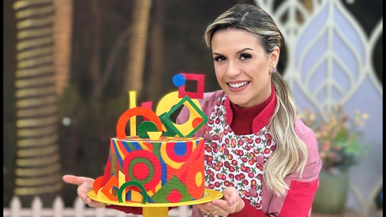 Vem aprender a fazer o Bolo Geométrico da Beca