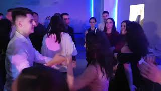 Magic Band Oradea: Eu fac bani si in Himalaya