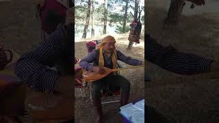 Buldan Derbentten. Bi̇r Ağit Türkümüz. Derbent Deresi̇ne Duman Bürüdü. Hüseýi̇n Kök.