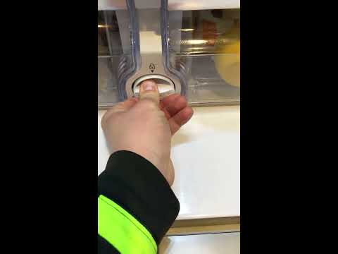 How To: Replace Refrigerator Water Filter DA29-00020A/B HAF-CIN in Your Samsung French Door Fridge How To: Replace Refrigerator Water Filter DA29-00020A/B HAF-CIN in Your Samsung French Door Fridge