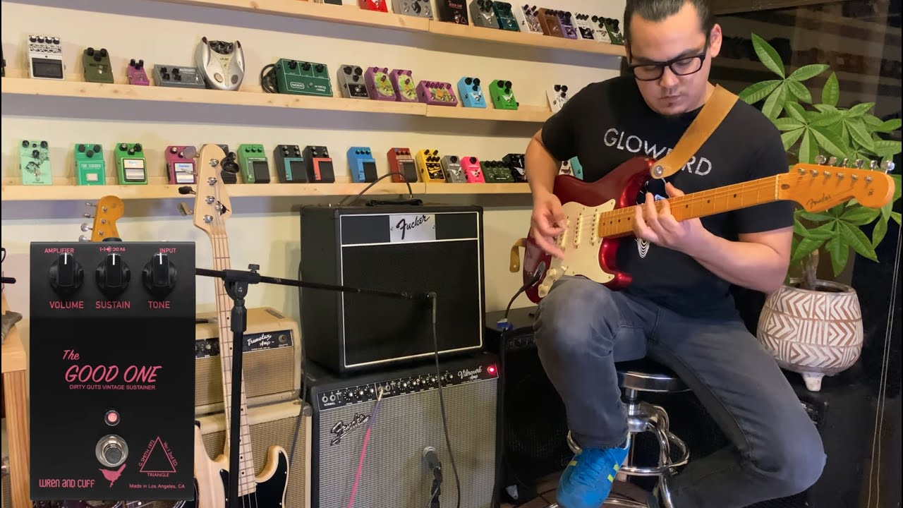 Wren and Cuff Good One Triangle Muff QOTSA Riffage