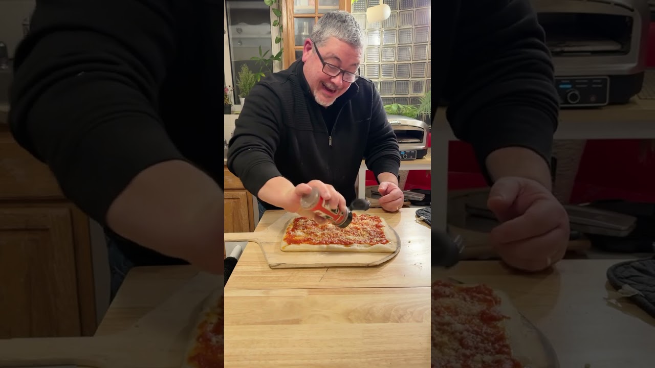 How to make a Sicillian cheese pizza #sicillianpizza #pizza #bighorn 
