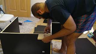 Vlog Putting together Walmart Mainstays Computer Desk