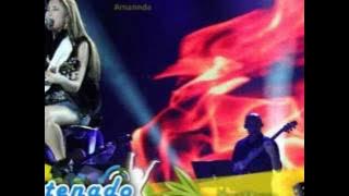 Marcos e Belutti  & Amannda - part. especial no DVD Ao Vivo - Música nova  '' Até amanhecer ''