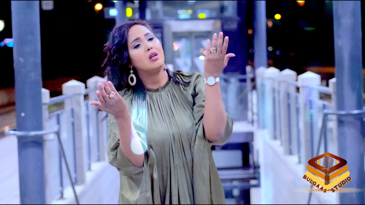 IDIL CADOW 2020 BAAXAA DAG OFFICIAL VIDEO DIRECTED BY BULQAAS STUDIO