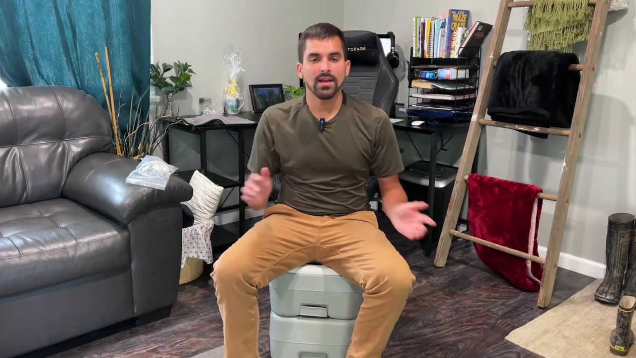 Review of KAIZONPOT Portable Toilet, 5.3 Gallon Camping Porta Potty