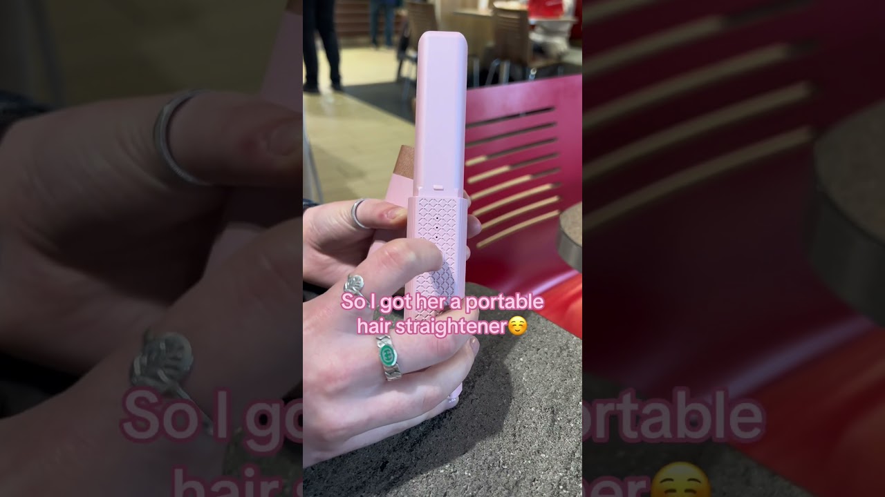She just needed her own Travelista Beauty™ portable hair straightener. 🤷‍♀️💅