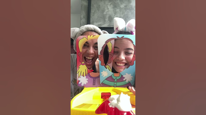 Le lleno la cara de crema!