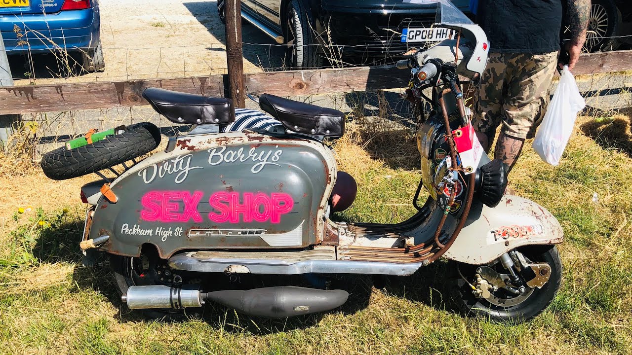 Weymouth Scooter Rally “Custom Show” YouTube