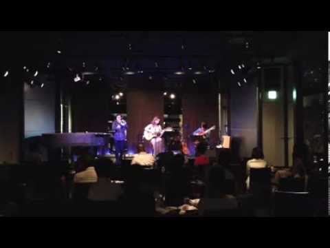 Tonton Melody in the Park 15/Aug/13    Kumi Hara trio VERDE-Les Parapluies de Cherbourg(Michel Legrand) di YouTube