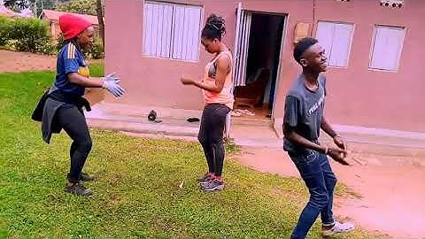 Nyenya watto by Tip Swizzy Ft Stevo de dancer