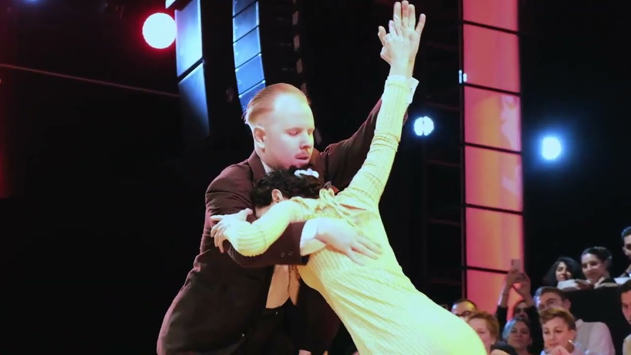 Nils & Euge - Pro Lindy Hop Mix&Match 1st place - Jumpin' at Istanbul 2023