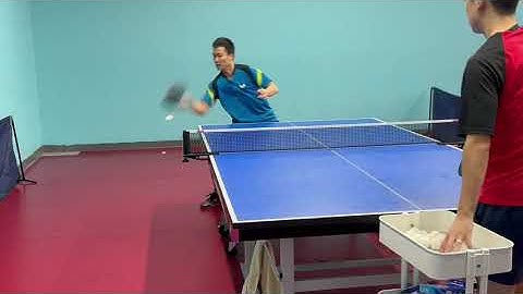 Butterfly Training Tips with Bob Chen - Forehand Loop Around the net Loop
