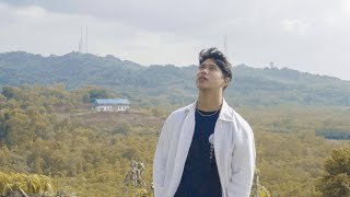 Dash Uciha - Komang Lirik
