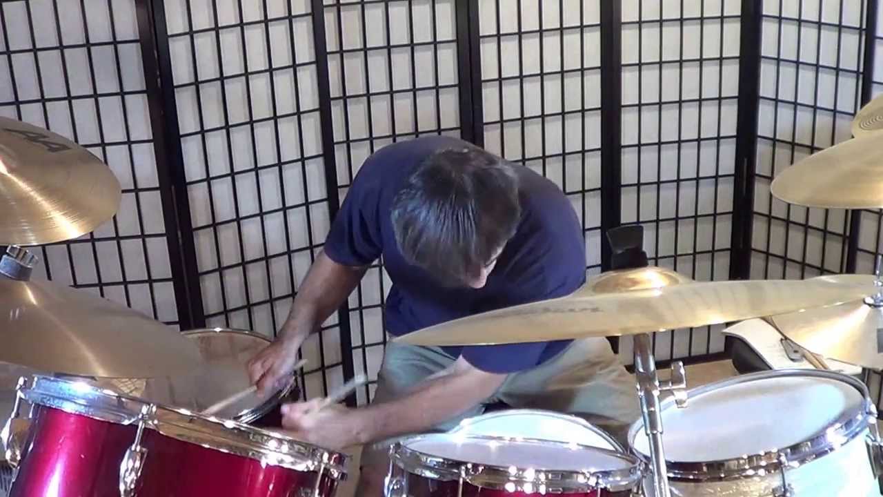 D.L. # 416 ( Steady moving caravan )