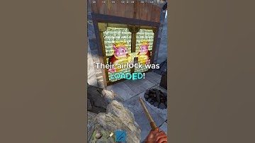 This decayed base airlock was LOADED... (Rust)