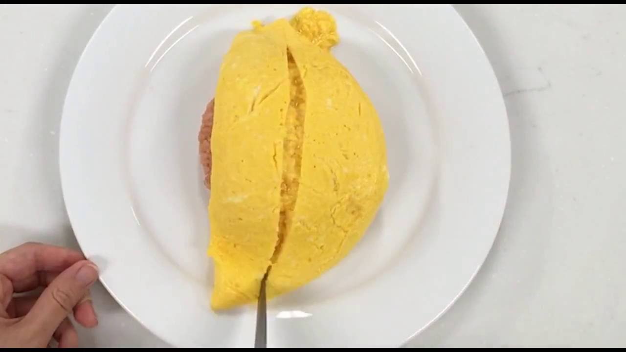 ふわとろオムライス オムレツ の作り方 How To Make An Omelet With Rice Youtube