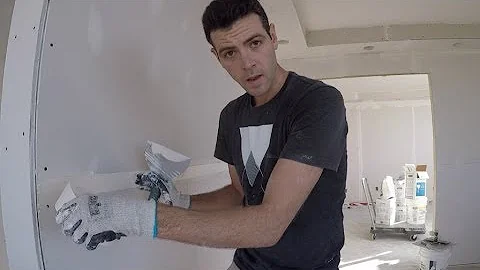 HOW TO TAPE DRYWALL (FLAT JOINTS)