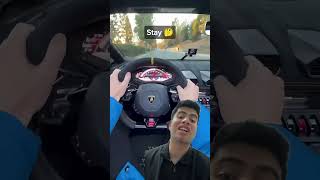 Bu Arabalardan Hangi̇si̇nden Anneni̇ze Almak İsterdi̇n