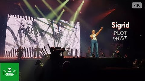 Sigrid - Plot Twist (London, Wembley, 12th November 2022)