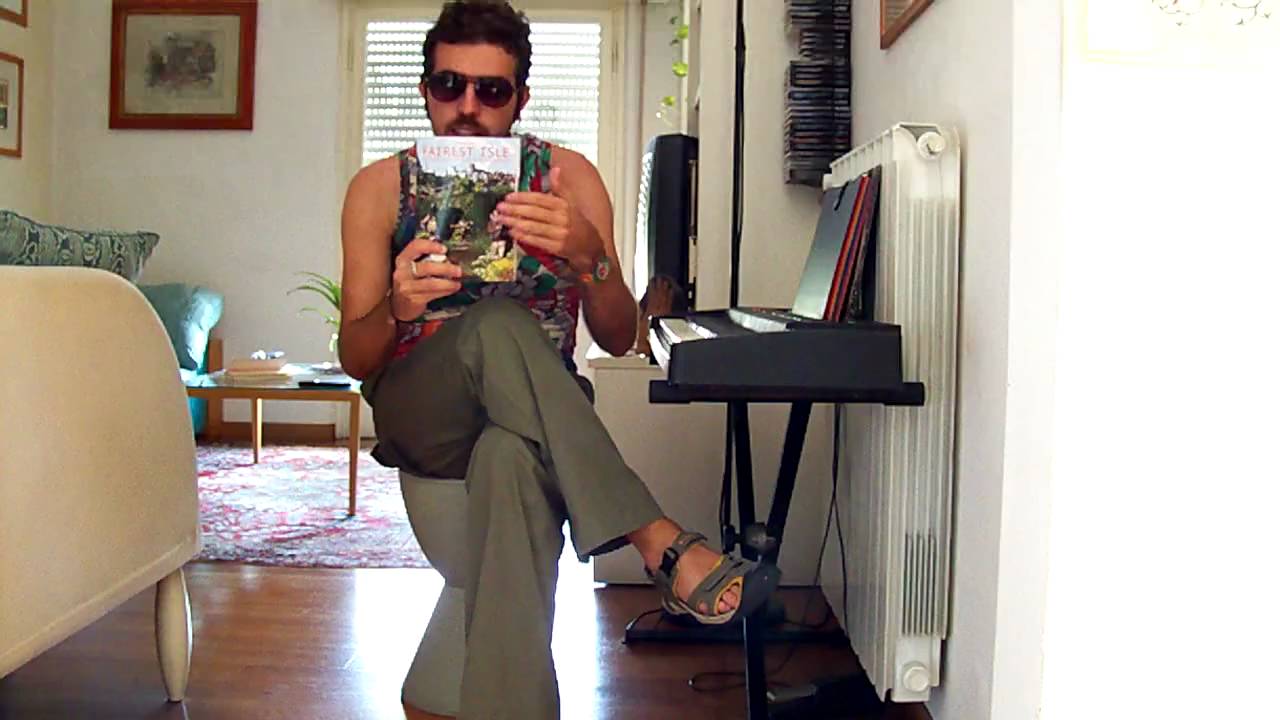 ANTONELLO CRESTI presenta il suo libro FAIREST ISLE