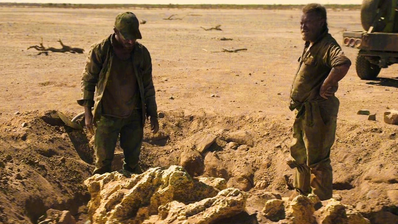 Man Discovers Huge Chunk Of Gold In The Desert