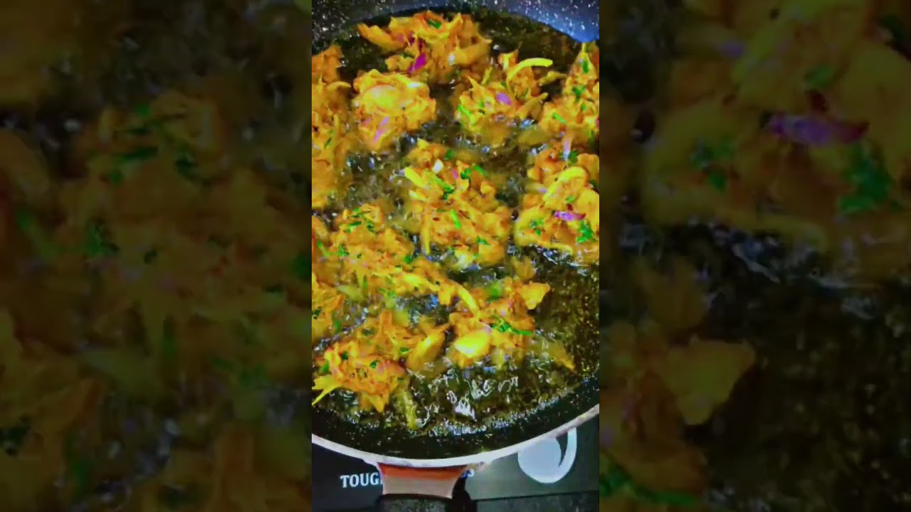 Ramzan series 🌙kache keema aur piyaz ke pakode "iftar special " Quick aur eyes recip 