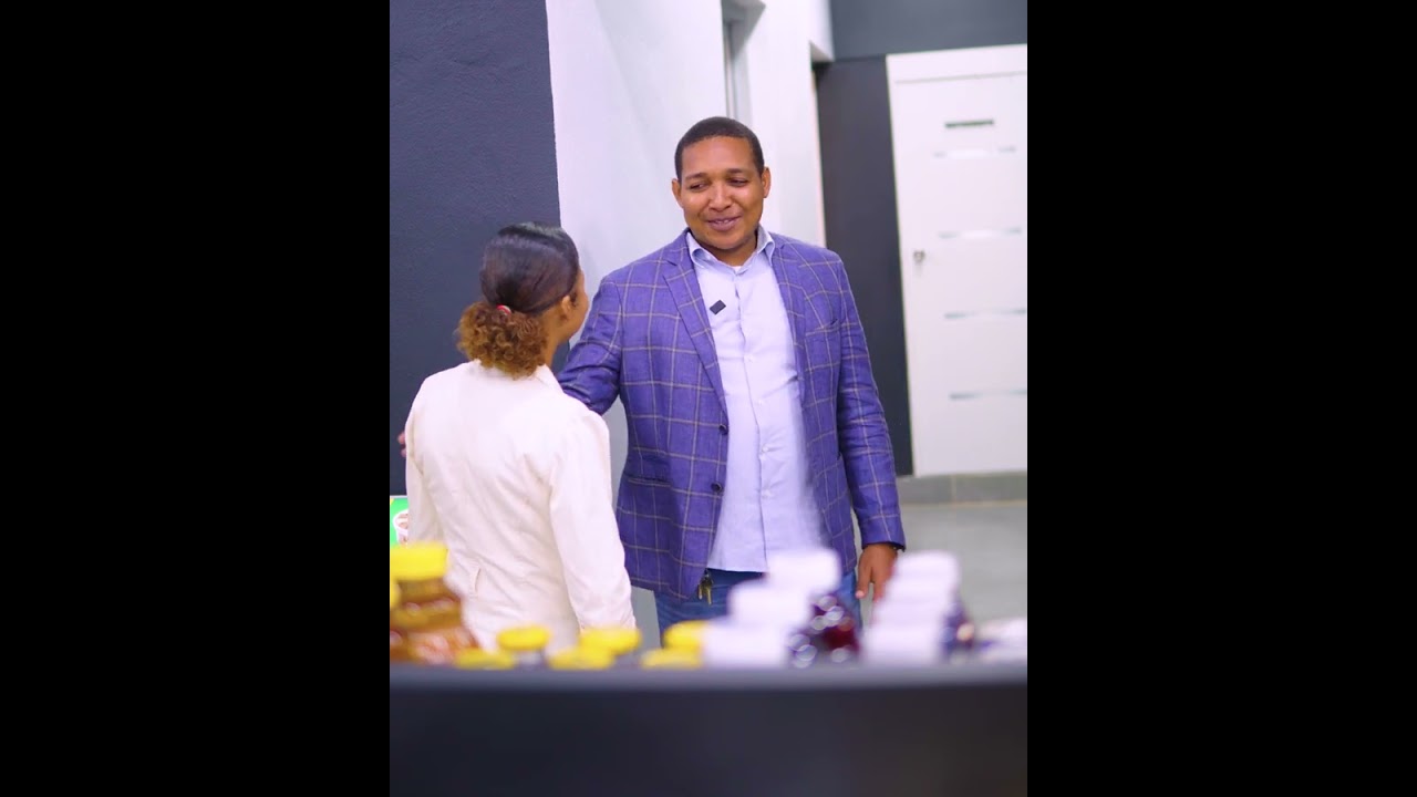 utilizaban este truco para sacarle dinero a un hombre