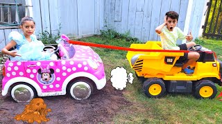 Heidi and Zidane help each other from getting stuck in the mud - stories