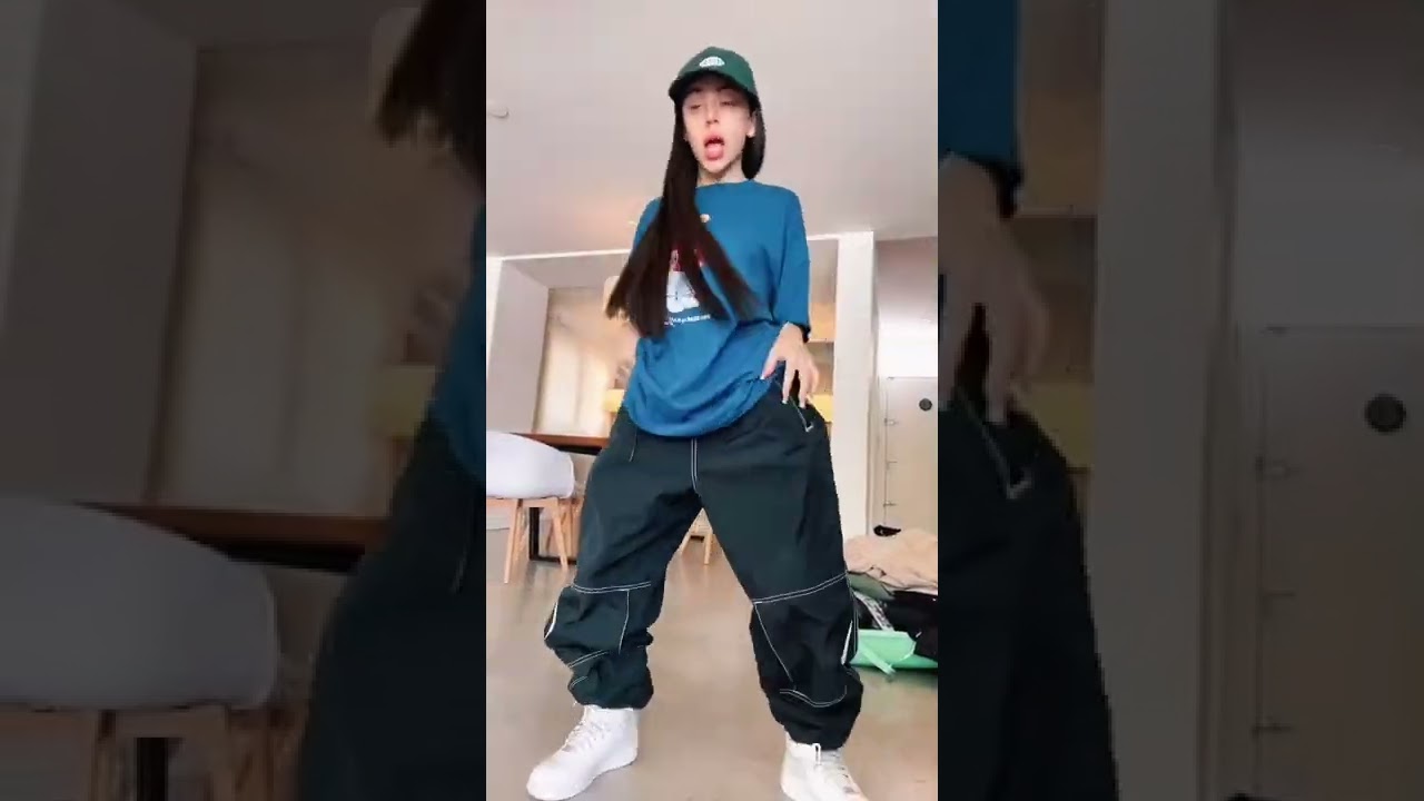 Nicki Nicole Bailando - TENGO TO