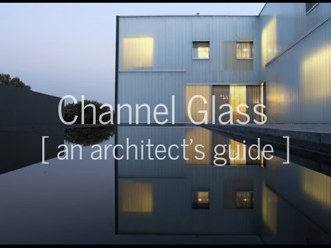 Video: Glass walls as a way to complement the interior