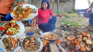 Yummy seafood...! kepiting, kelinci laut, kerang tiram, siput, langsung makan bersama