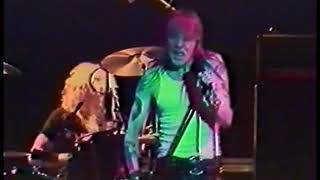 guns n' roses: 1987 10 23   the ritz, new york, ny [pro shot]