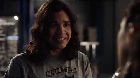 The Flash 4x02 Cisco & Gypsy Argument Part #9