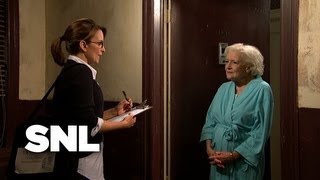 Census Taker vs. Old Lady  SNL