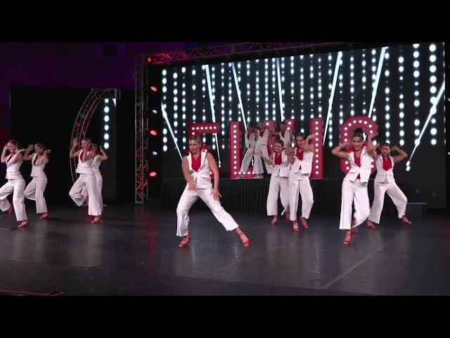 Welcome to Revolution Dance, Knoxville’s premier dance studio! Whether you’re a beginner or a seasoned dancer, our exper