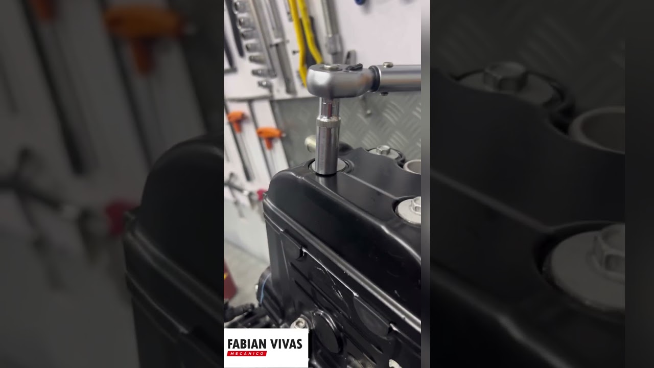 Torque correcto a tornillos de tapa de culatin de dominar 250 